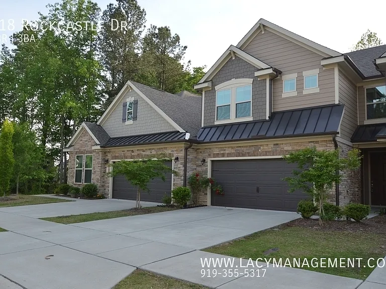 518 Rockcastle Dr — Photo 2
