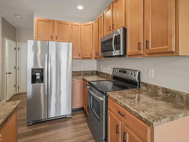14215 Prairie Meadow Dr — Photo 7