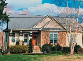 3559 Milhaven Rd, Winston Salem, NC 27106