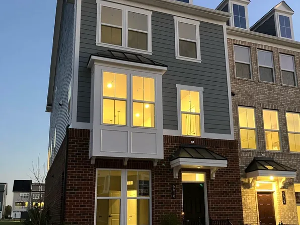 6610 Camden St, Middle River, MD 21220