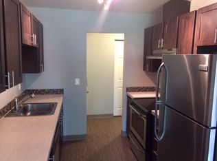 7015 SW Ivy Ln APT 64, Portland, OR 97225