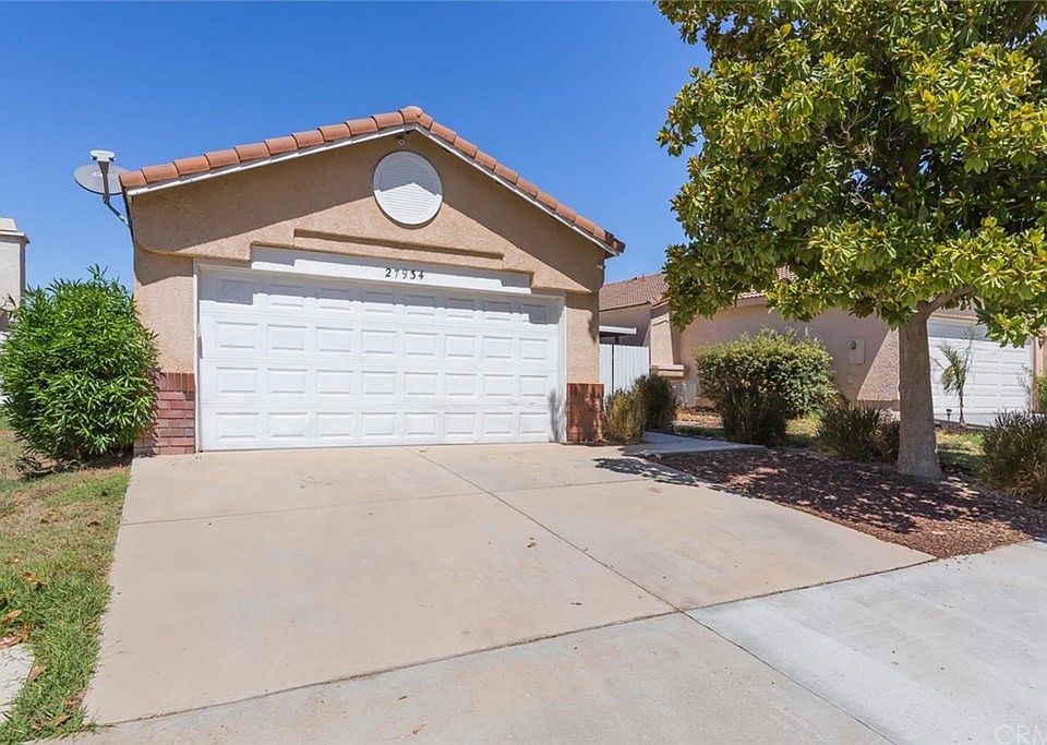 1st image of 27934 Moonridge Dr