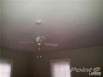 2nd image of 545 Saint Marie St