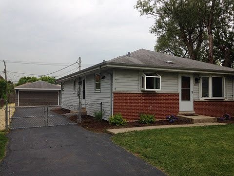 3rd image of 436 N Elmwood Ave