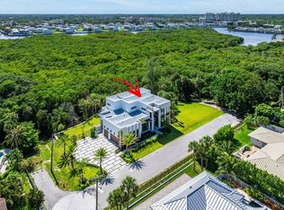 2 Whitney Way, Ocean Ridge, FL 33435