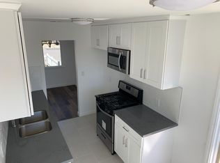 1818 E Woodbury Rd, Pasadena, CA 91104