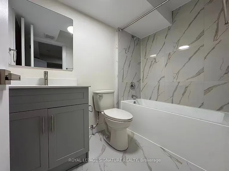 53 Bishop Ave #5 — Photo 13