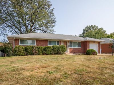 5911 Apple Valley Dr, Saint Louis, MO, 63123