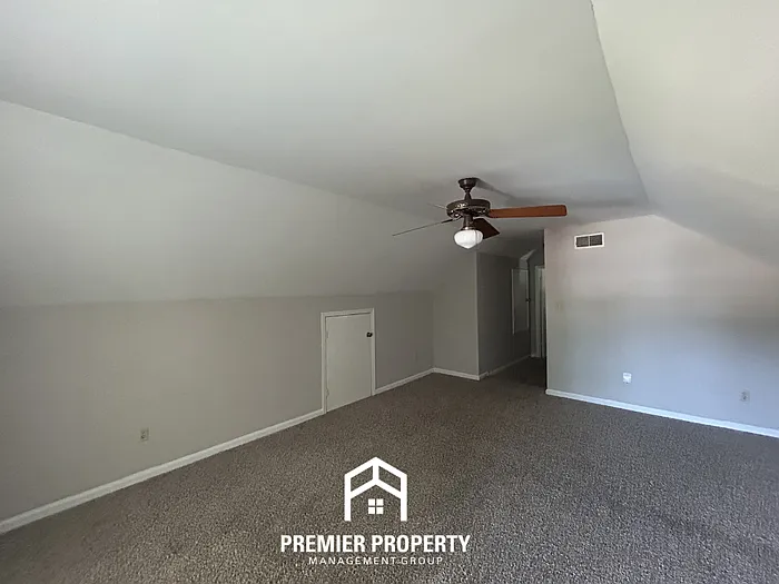 4985 Barrington Cv — Photo 26