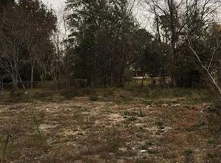 270 Porter Ave, Biloxi, MS 39530