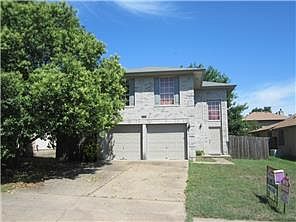 1st image of 1308 Garden Path Dr
