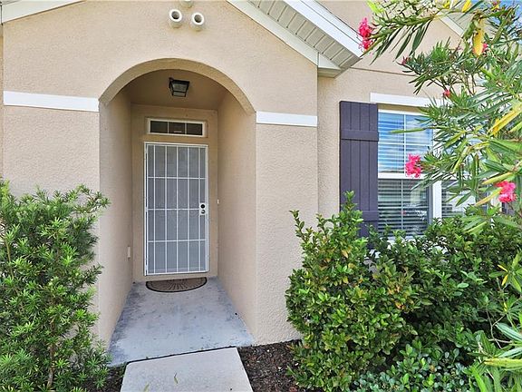 2nd image of 3213 Magnolia Meadows Dr