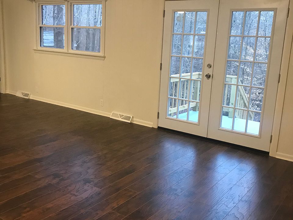 1st image of 514 Hurricane Hills Dr