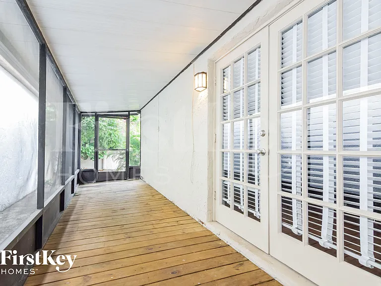8006 La Serena Dr — Photo 10