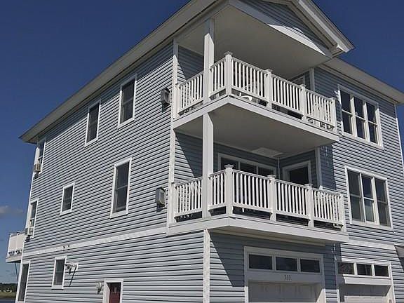 2nd image of 533 N End Blvd #1