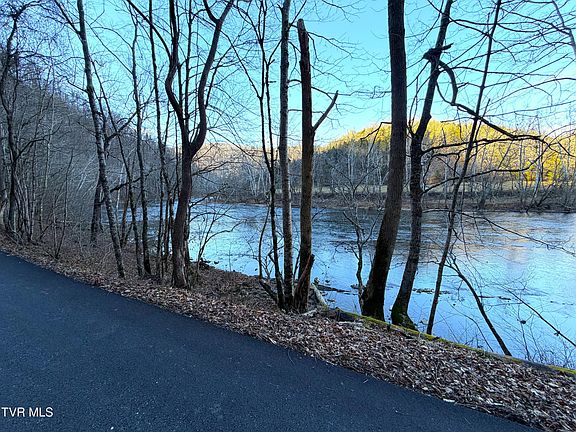 3rd image of Horton Ford Rd