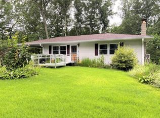 75 Laurel St, Greenfield, MA 01301
