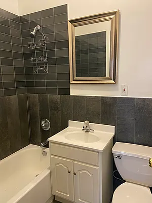 Rented by City Connections Realty | media 9