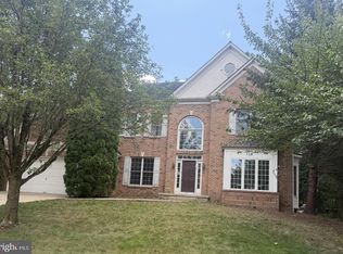 25 Forrest Hills Dr, Voorhees, NJ 08043