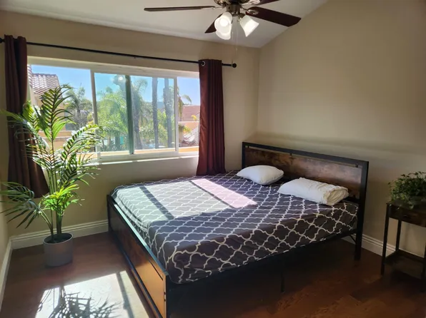 3955 Nobel Dr, San Diego, CA