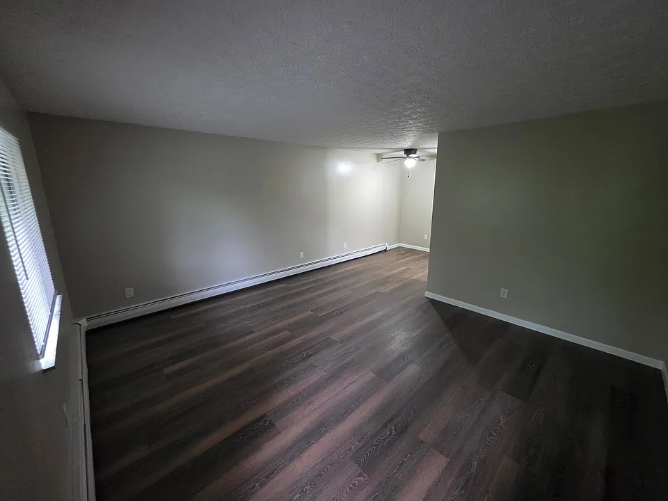 670 Hancock Ave #L
