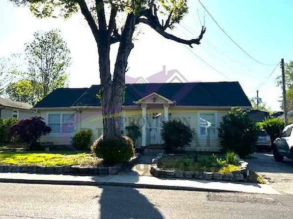 860A Harle Ave NW, Cleveland, TN 37311