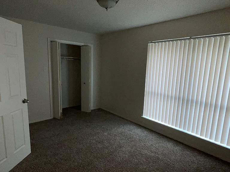 505 Eagle Dr #25 — Photo 6