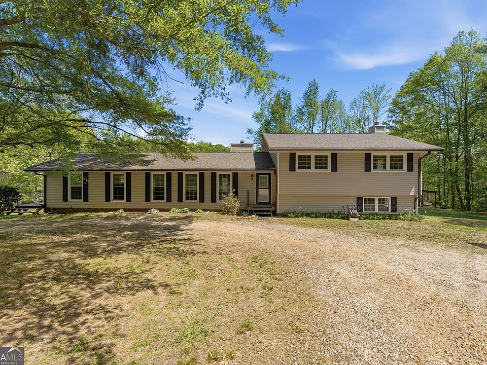 1st image of 224 Old Franklin St