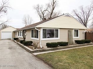 9949 Harnew Rd W, Oak Lawn, IL 60453