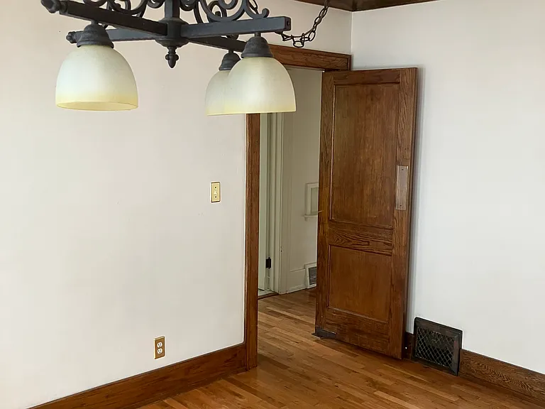 311 E Lewiston Ave — Photo 14