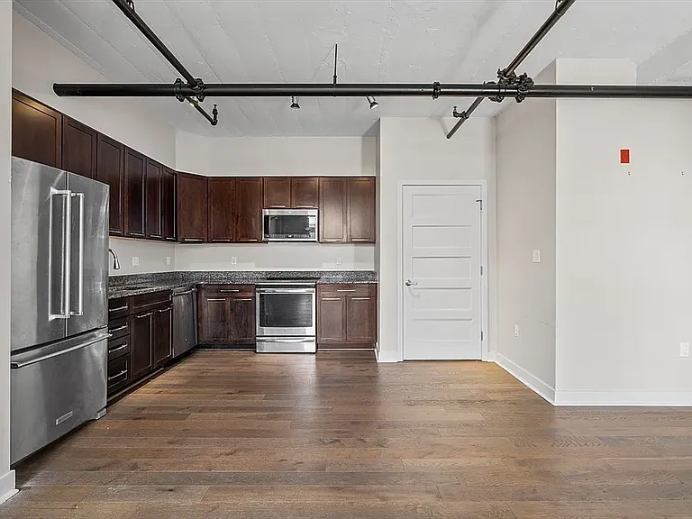 166 Terrace St #411 — Photo 9