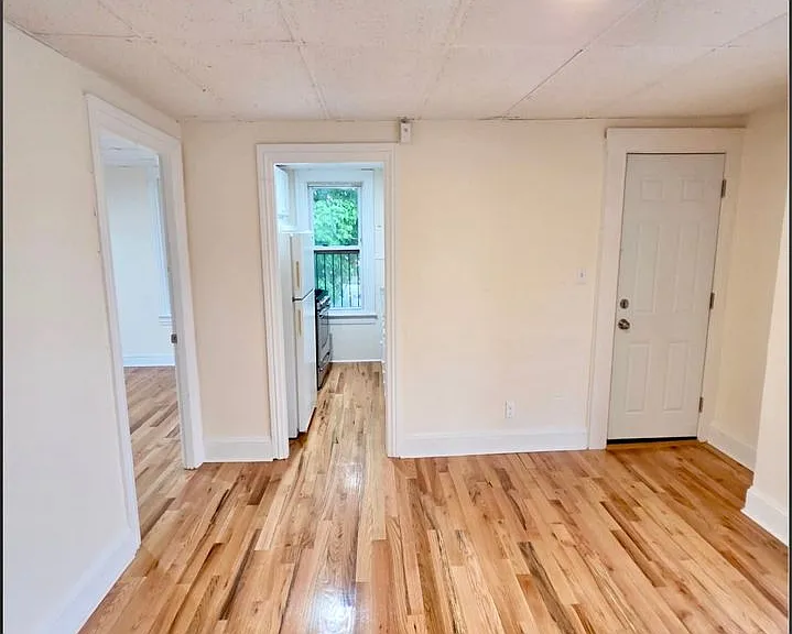 47 Montgomery Street — Photo 11