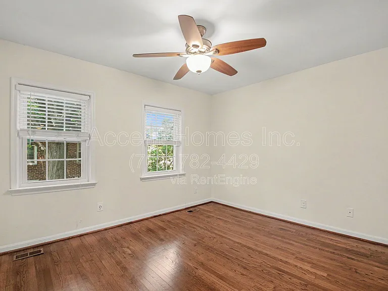 449 Old Town Ct — Photo 14