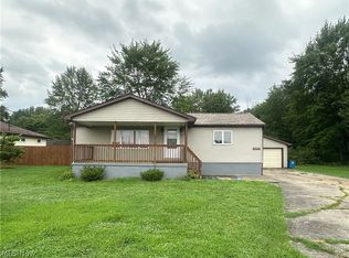 2419 Hewitt Gifford Rd SW, Warren, OH 44481