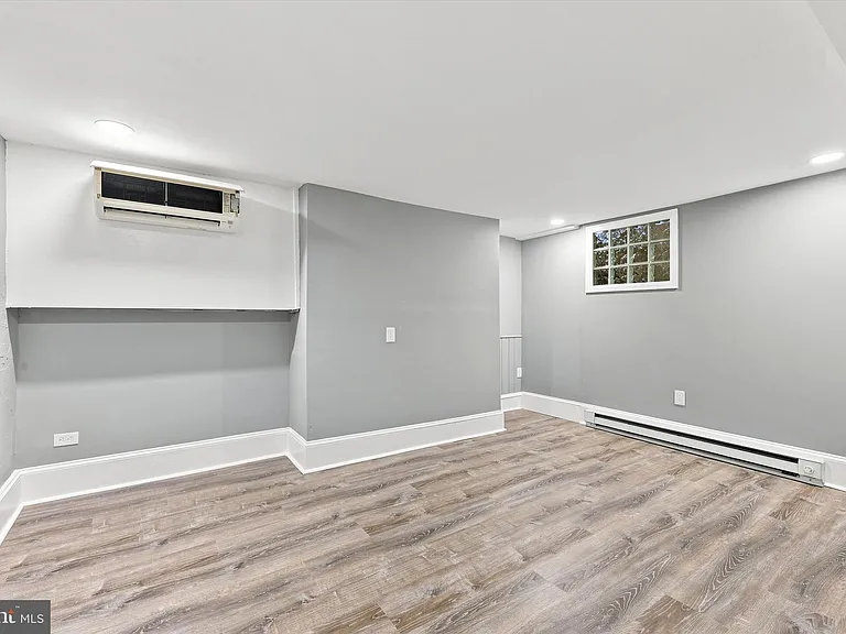 520 Spruce St #1 — Photo 20
