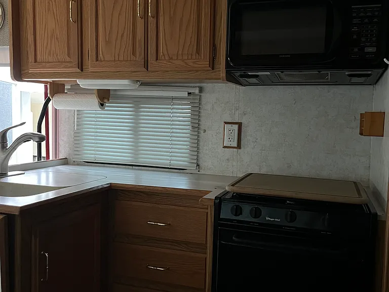 9575 County Road 13 N — Photo 13