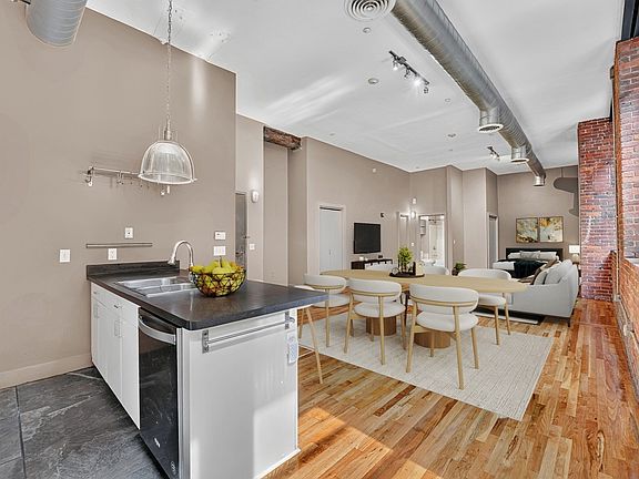 3rd image of 13 Willow St APT 205