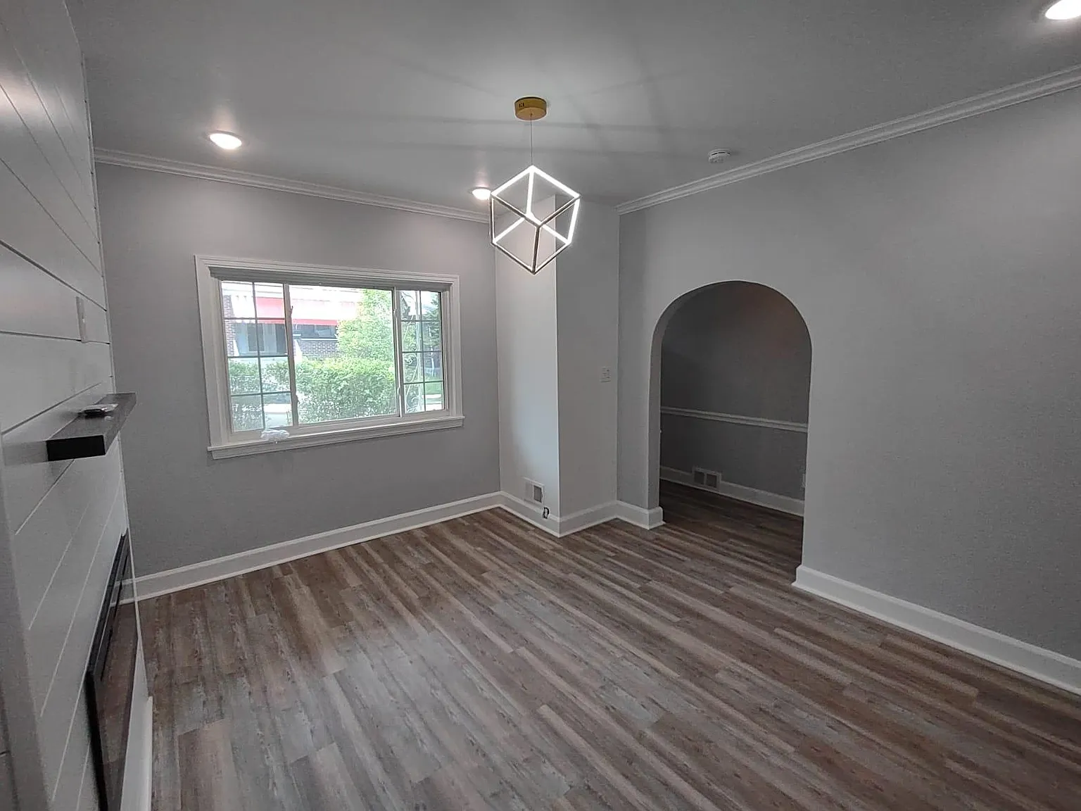 2 bed, 1410 sqft, $1,895 — Photo 3
