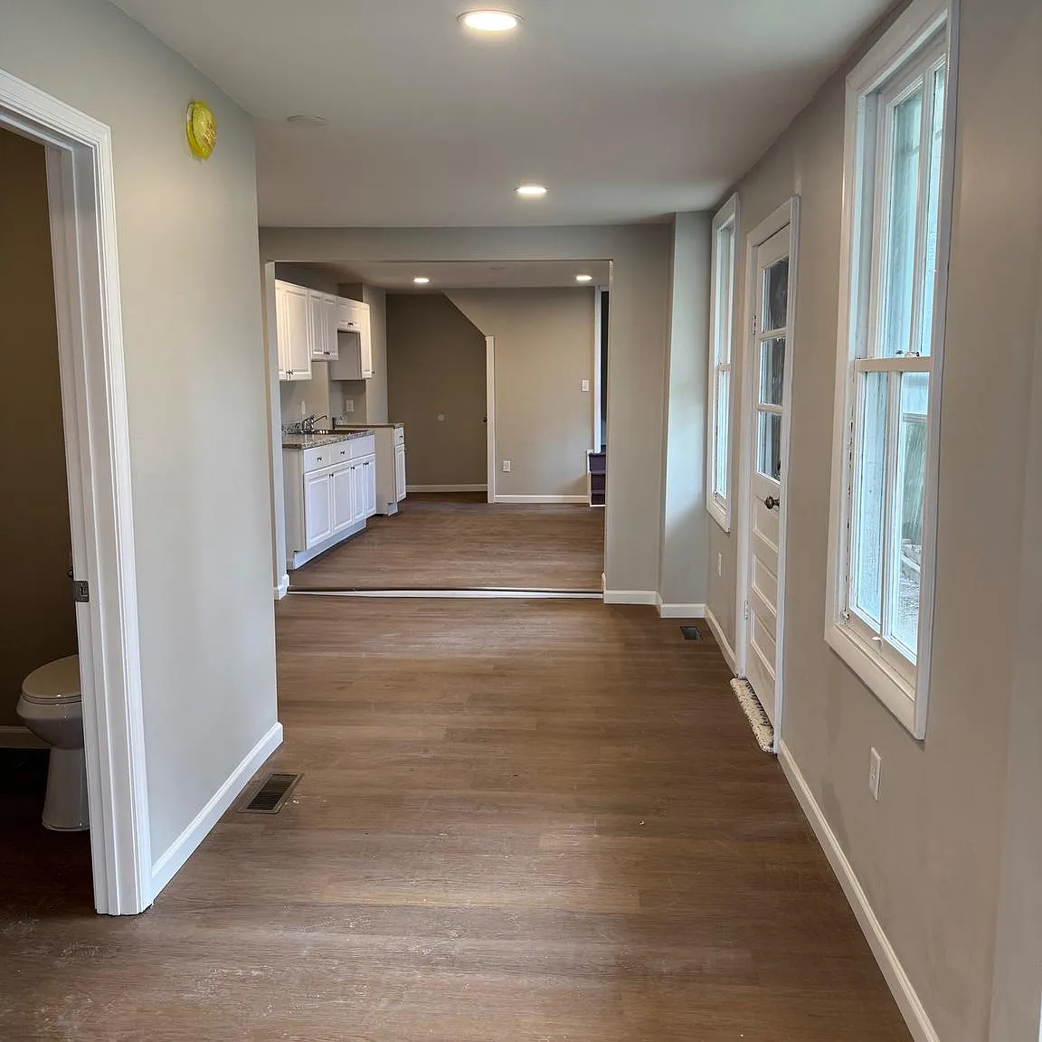 3 bed, 1.5 bath, 1584 sqft, $1,750 — Photo 3