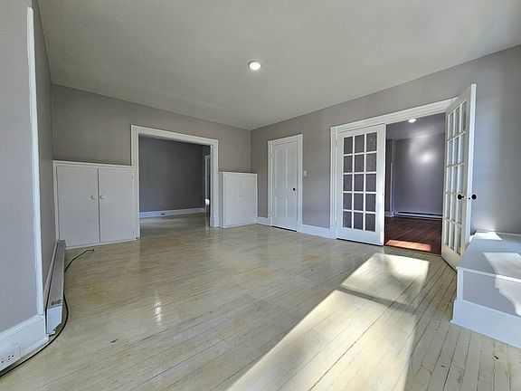 3rd image of 1615 Monsey Ave #2