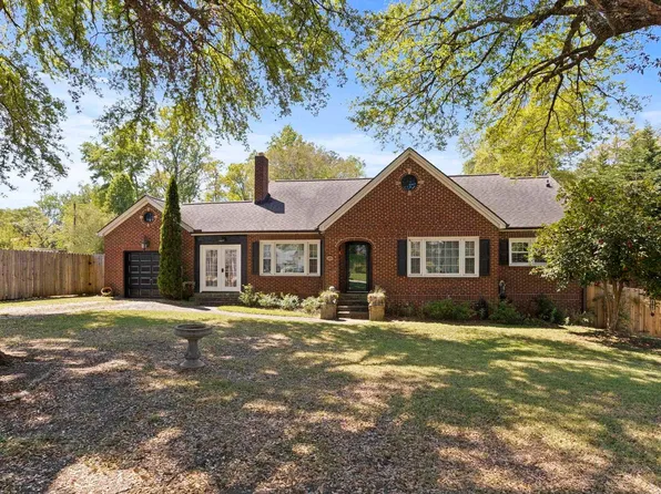 229 Florence St, Pickens, SC 29671