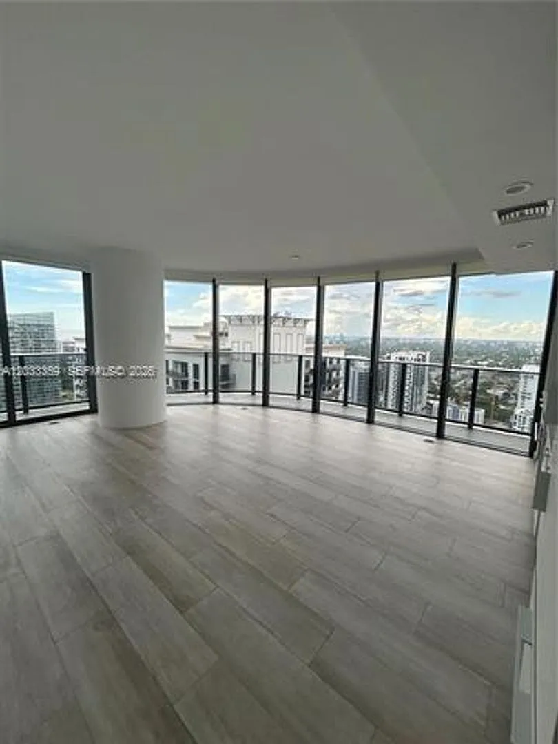 55 SW 9th St cu-3506, Miami, FL 33130 — Photo 3