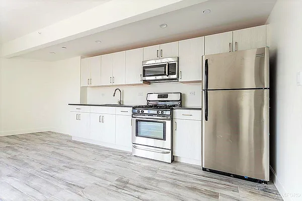 Rented by Lang Realty LLC | media 13