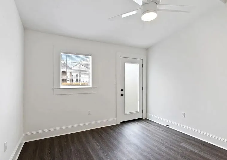 3422 Lasalle St #3420 — Photo 8