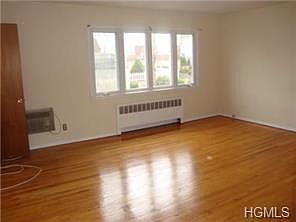5th image of 70 Mansion Ave