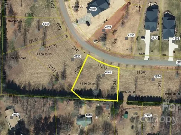 4542 Bristol Dr #22, Morganton, NC 28655