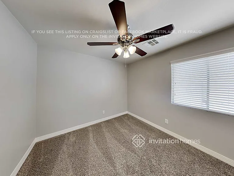 1834 S 106th Ave — Photo 14