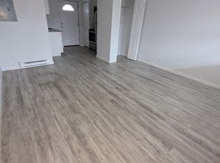 129 Cosey Beach Ave #B6, East Haven, CT 06512