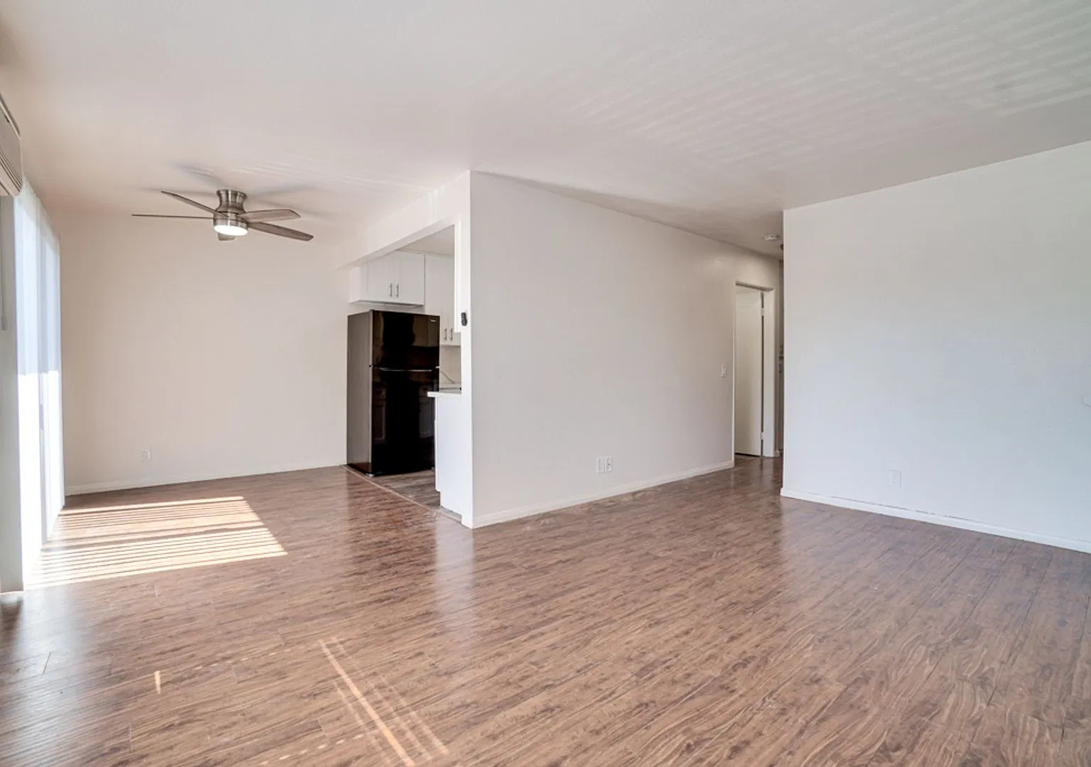 North Mollison Apartments — Photo 3