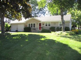 11131 W Abbott Ave, Hales Corners, WI 53130
